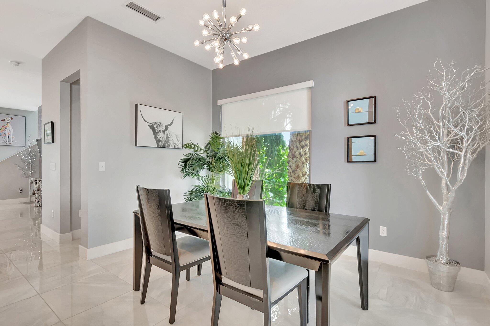 SPANISH RIVER TOWNHOMES - Residential Lease