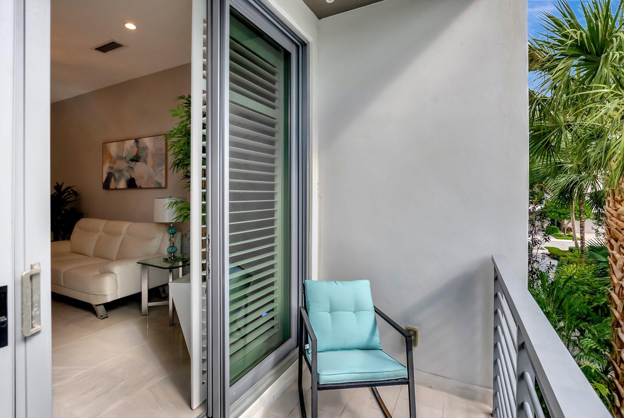 SPANISH RIVER TOWNHOMES - Residential Lease