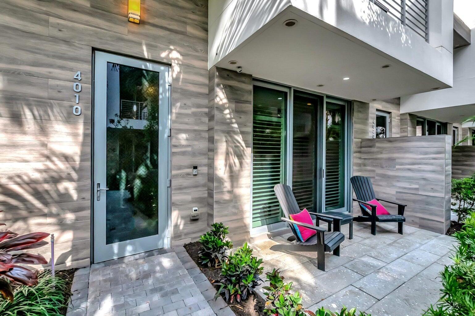 SPANISH RIVER TOWNHOMES - Residential Lease