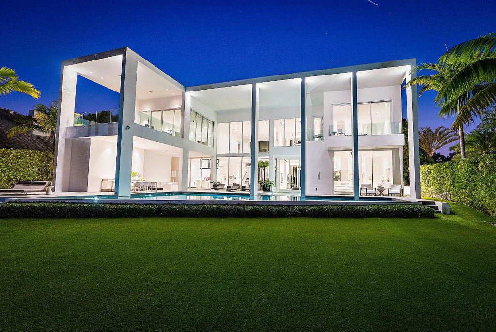 Photo of 14844 Palmwood Road, Palm Beach Gardens, FL 33410 (MLS # R10917982)