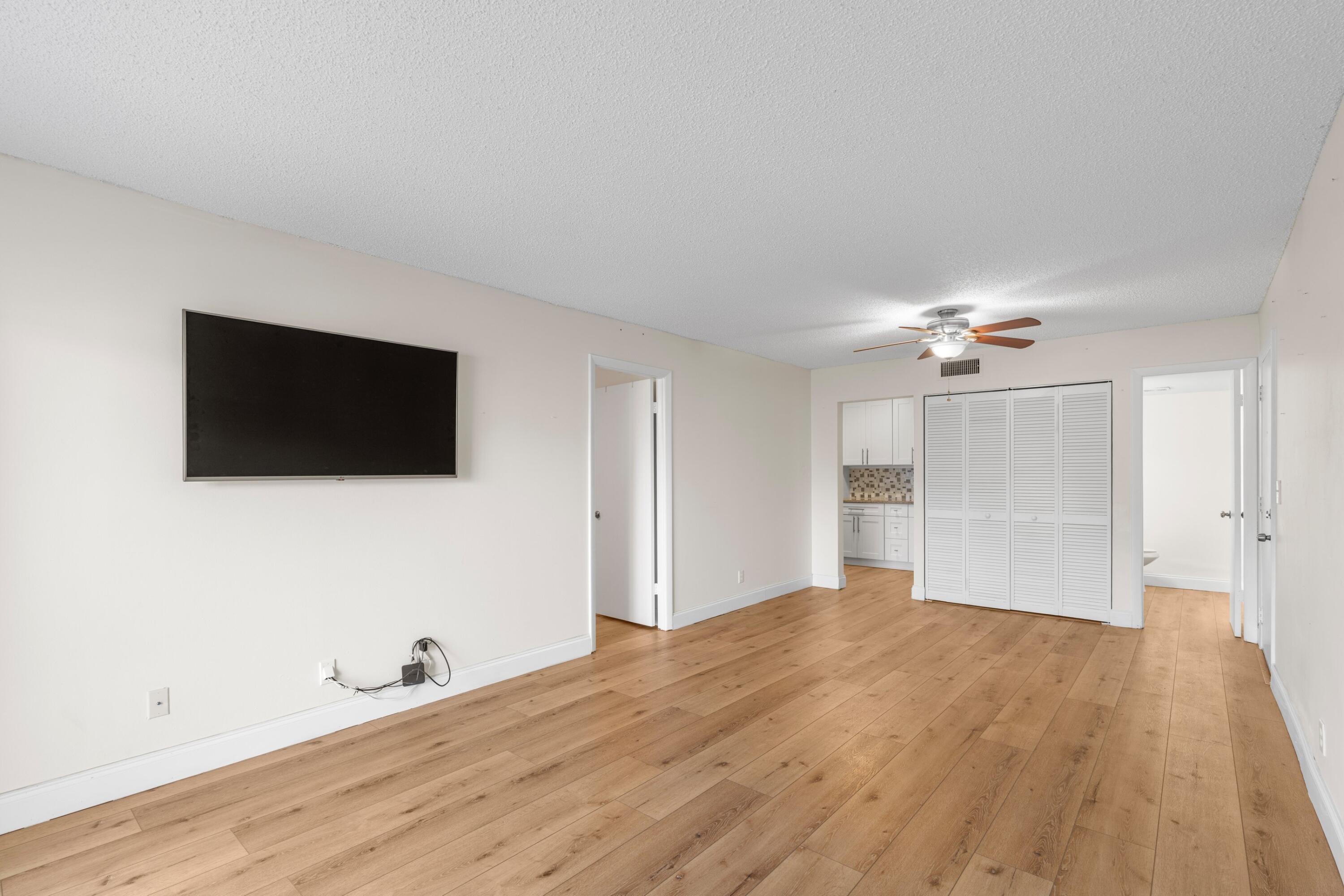 GOLDEN LAKES VILLAGE CONDO 1 THRU 13-A - Residential