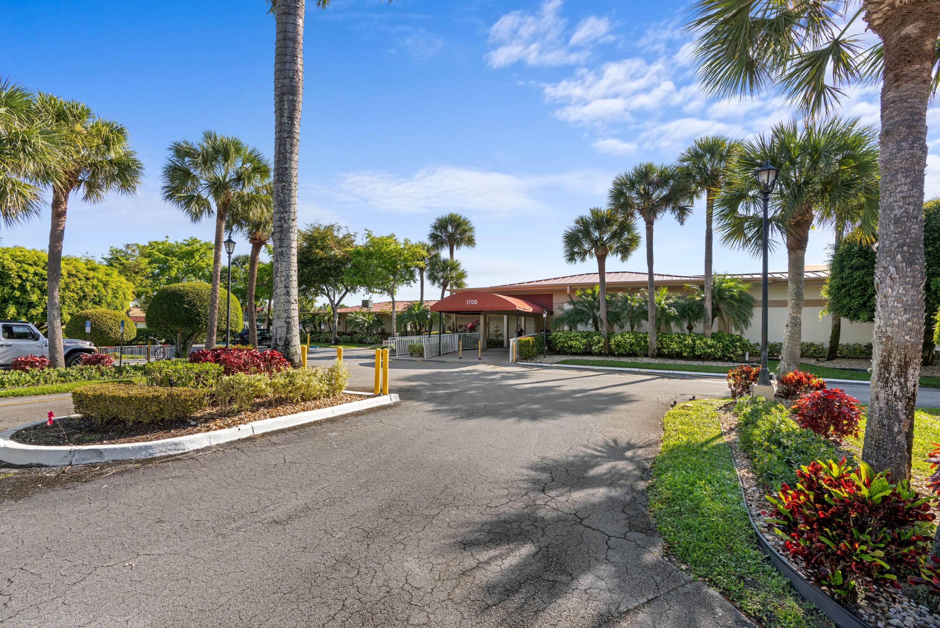 GOLDEN LAKES VILLAGE CONDO 1 THRU 13-A - Residential