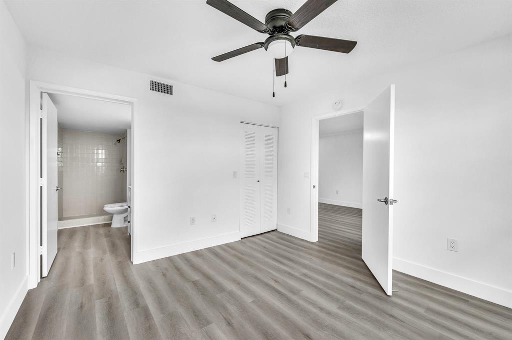 CYPRESS BEND CONDOMINIUM VII - Residential