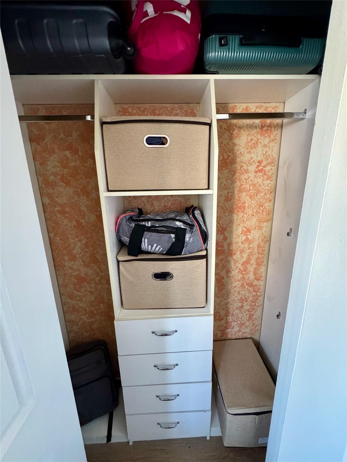 RIVERS EDGE AT OAKWOOD - Residential