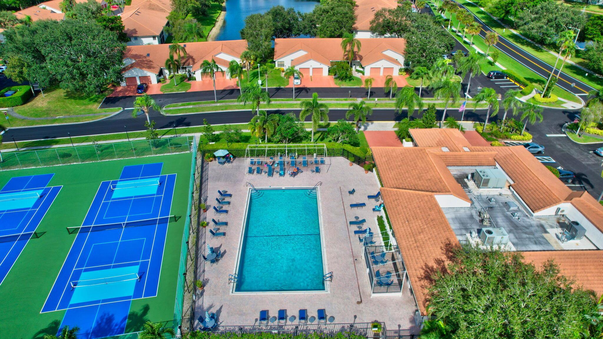 SUN VALLEY EAST CONDO - Residential