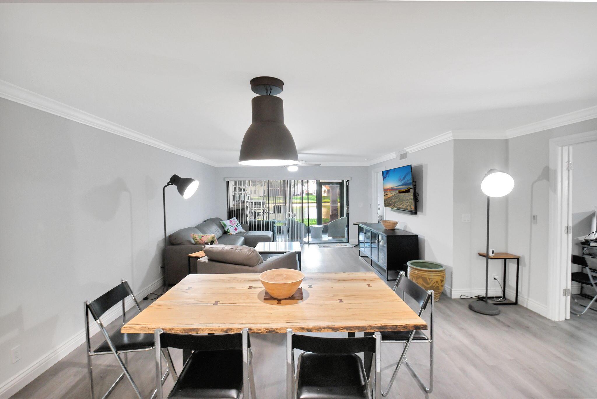 SUN VALLEY EAST CONDO - Residential