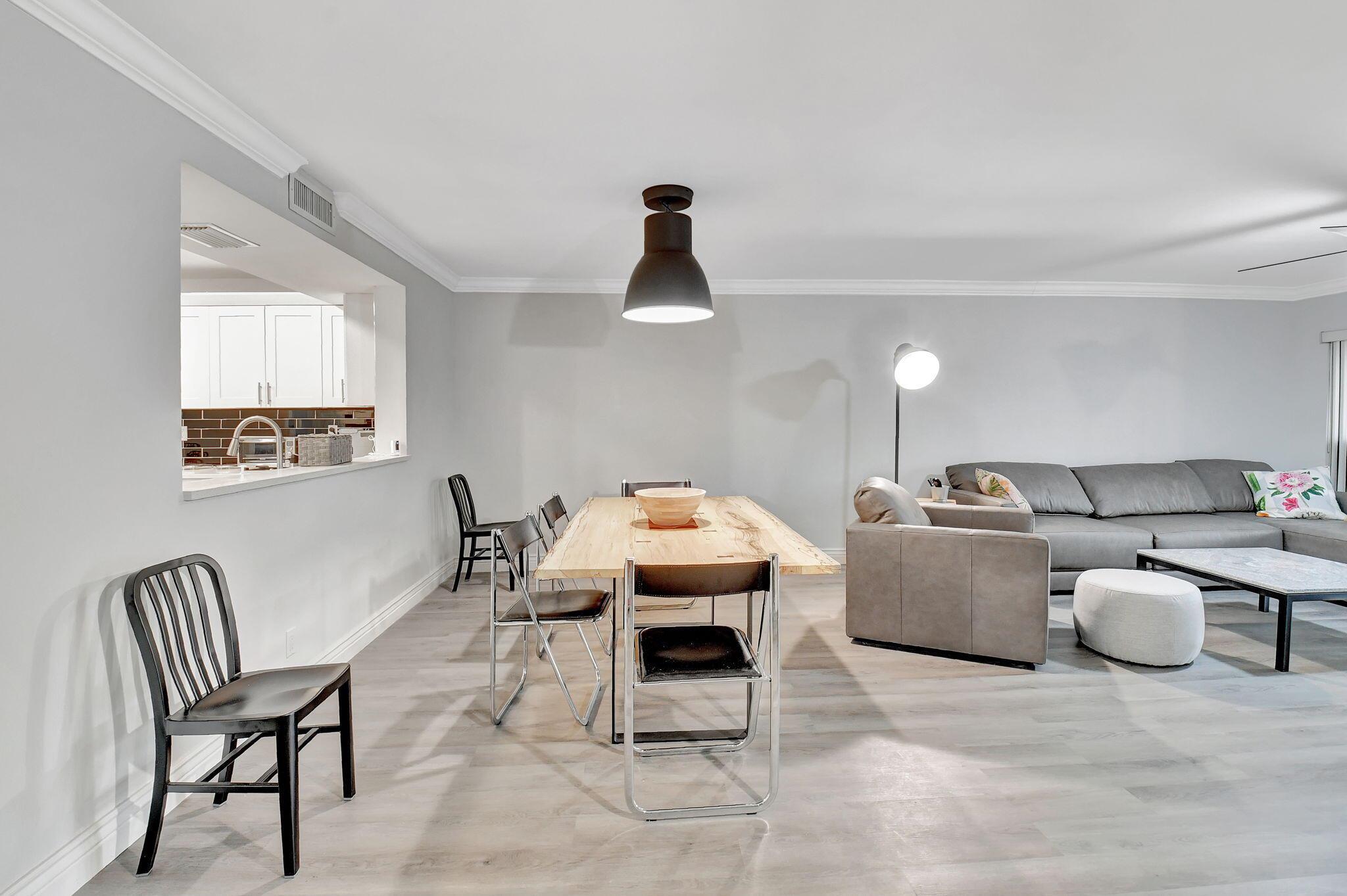 SUN VALLEY EAST CONDO - Residential