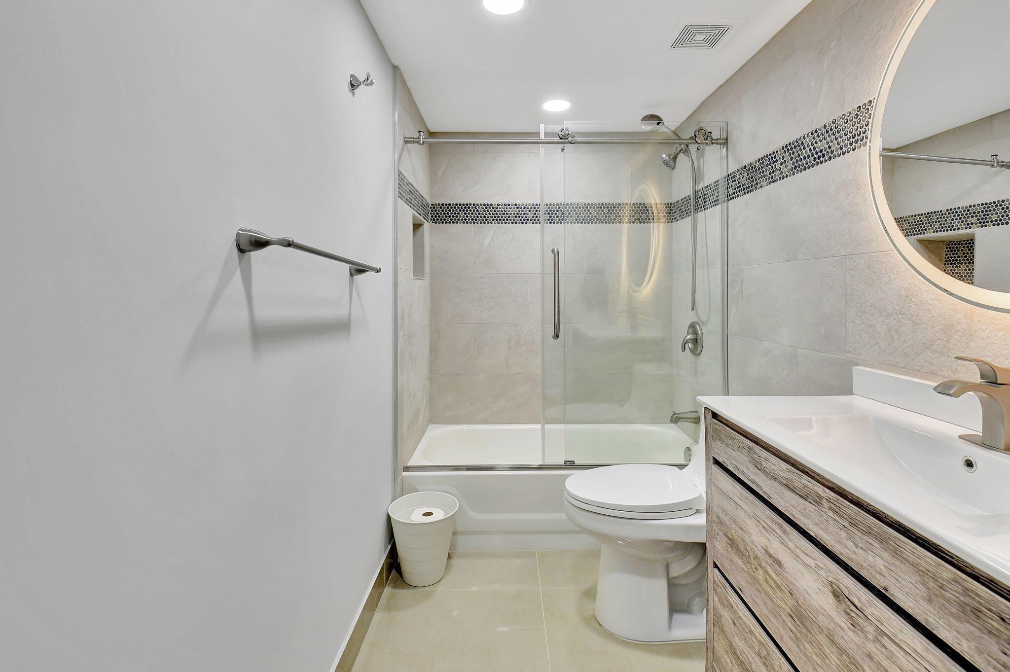 SUN VALLEY EAST CONDO - Residential