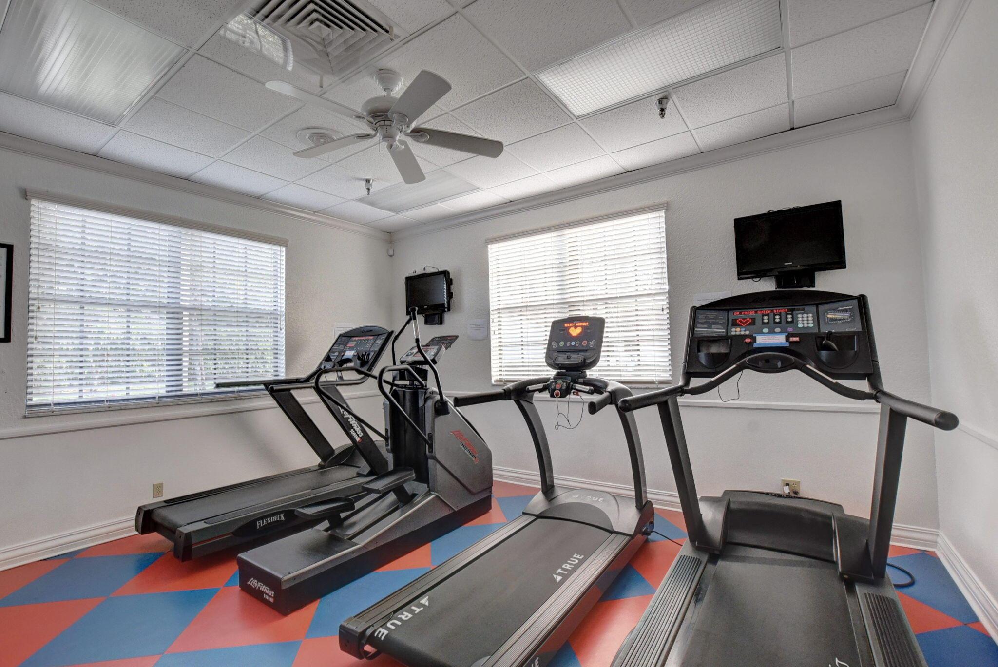 SUN VALLEY EAST CONDO - Residential