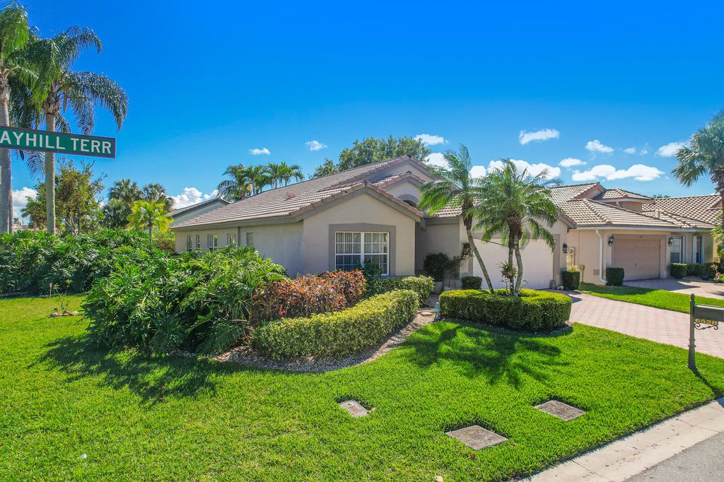 Photo of 6528 Bayhill Terrace, Boynton Beach, FL 33437 (MLS # R11102211)