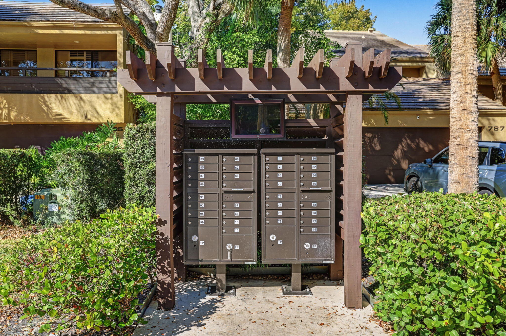 Lands End - Residential