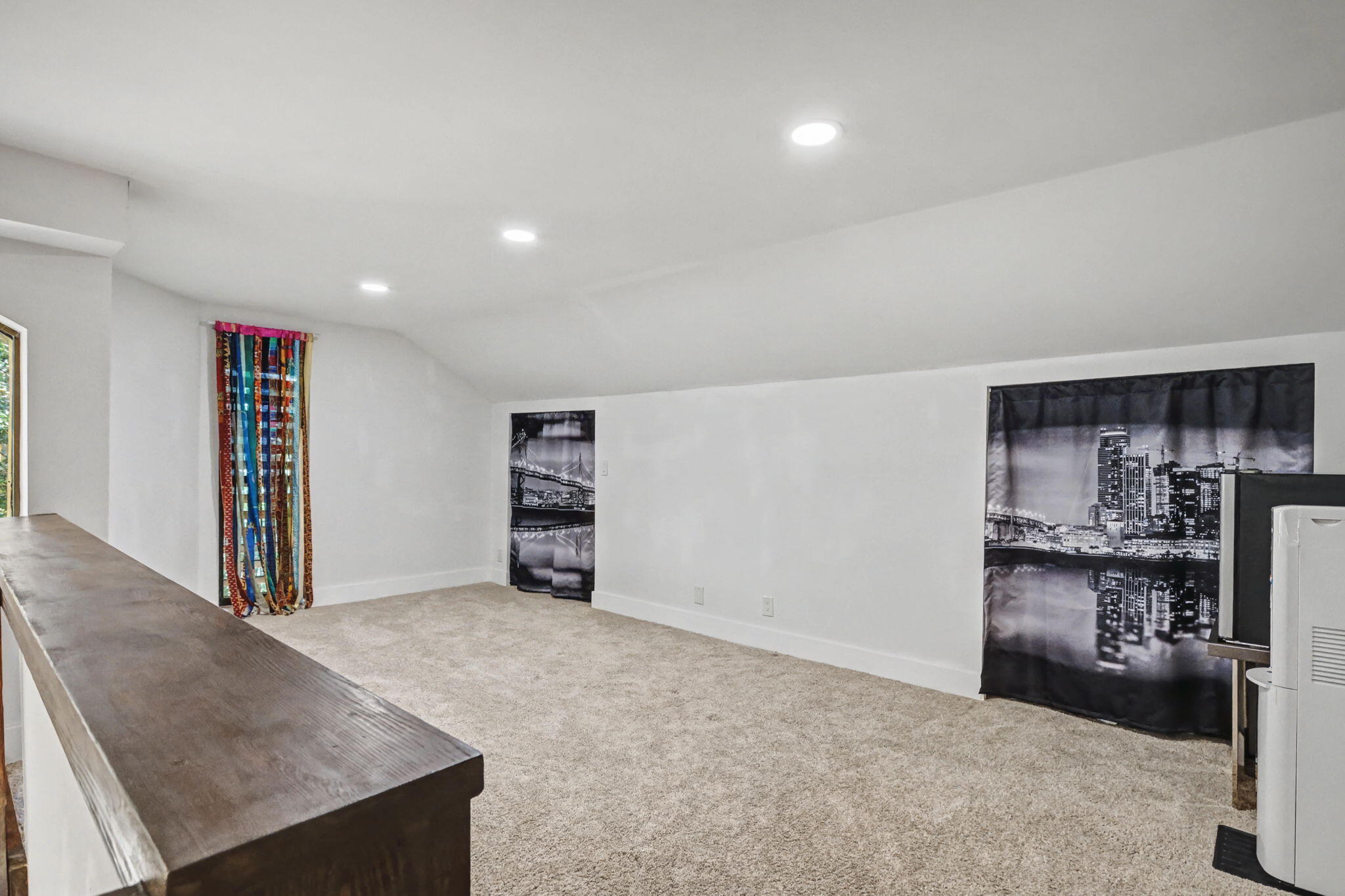 Lands End - Residential