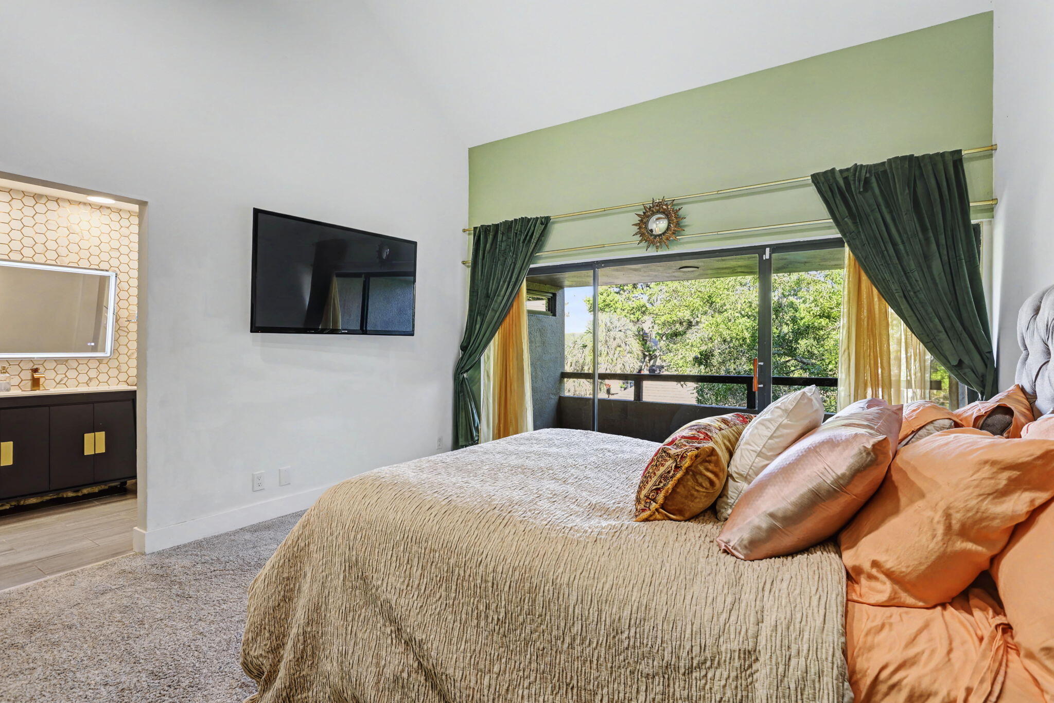 Lands End - Residential