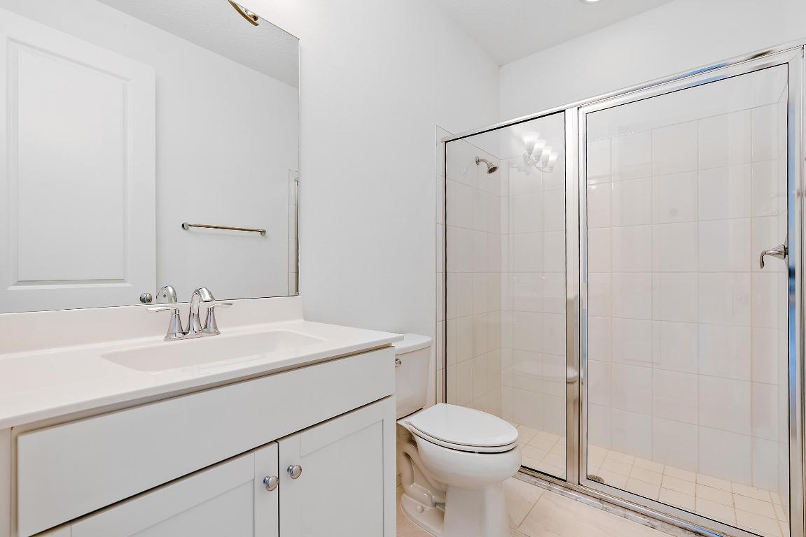 ALTON NEIGHBORHOOD 4 - Residential Lease