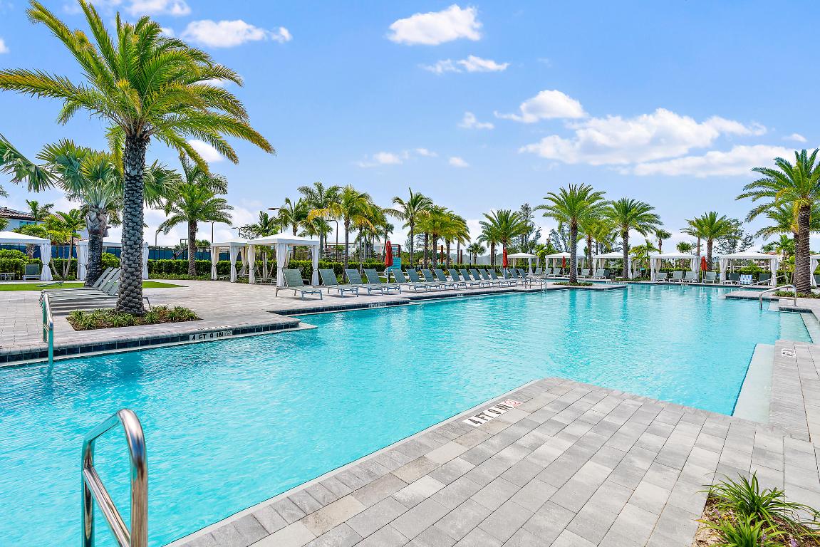 ALTON NEIGHBORHOOD 4 - Residential Lease