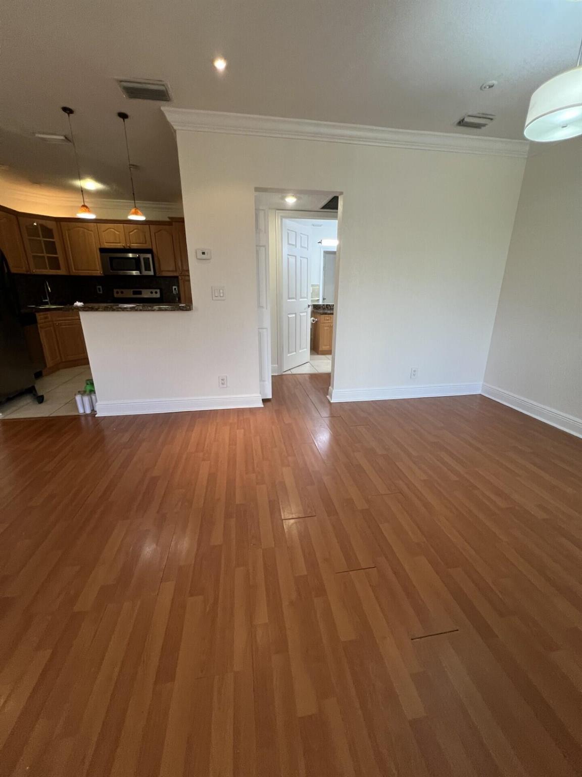 OLIVINE AT THE TOWNSHIP - Residential Lease