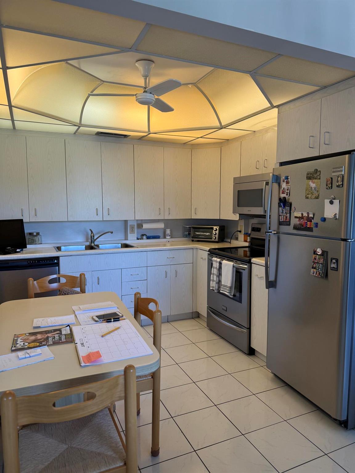 4022 Wolverton B
