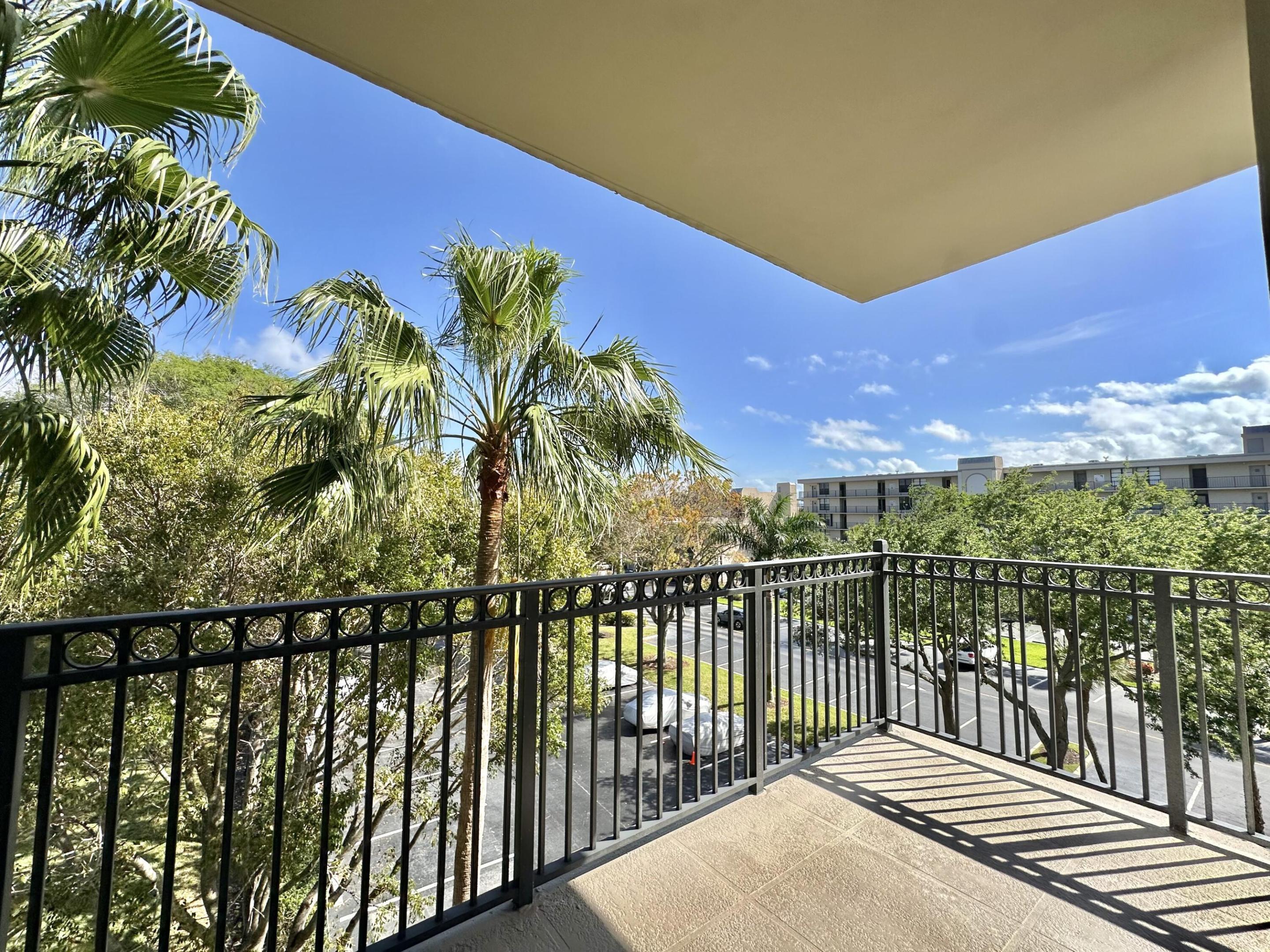 CARIBBEAN AT BOCA BAYOU CONDO - Residential