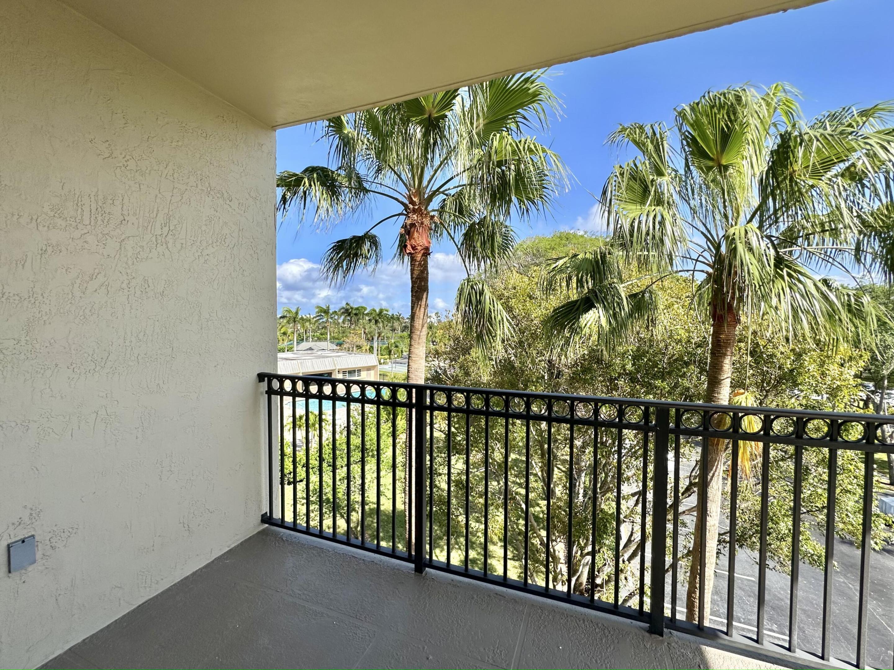 CARIBBEAN AT BOCA BAYOU CONDO - Residential