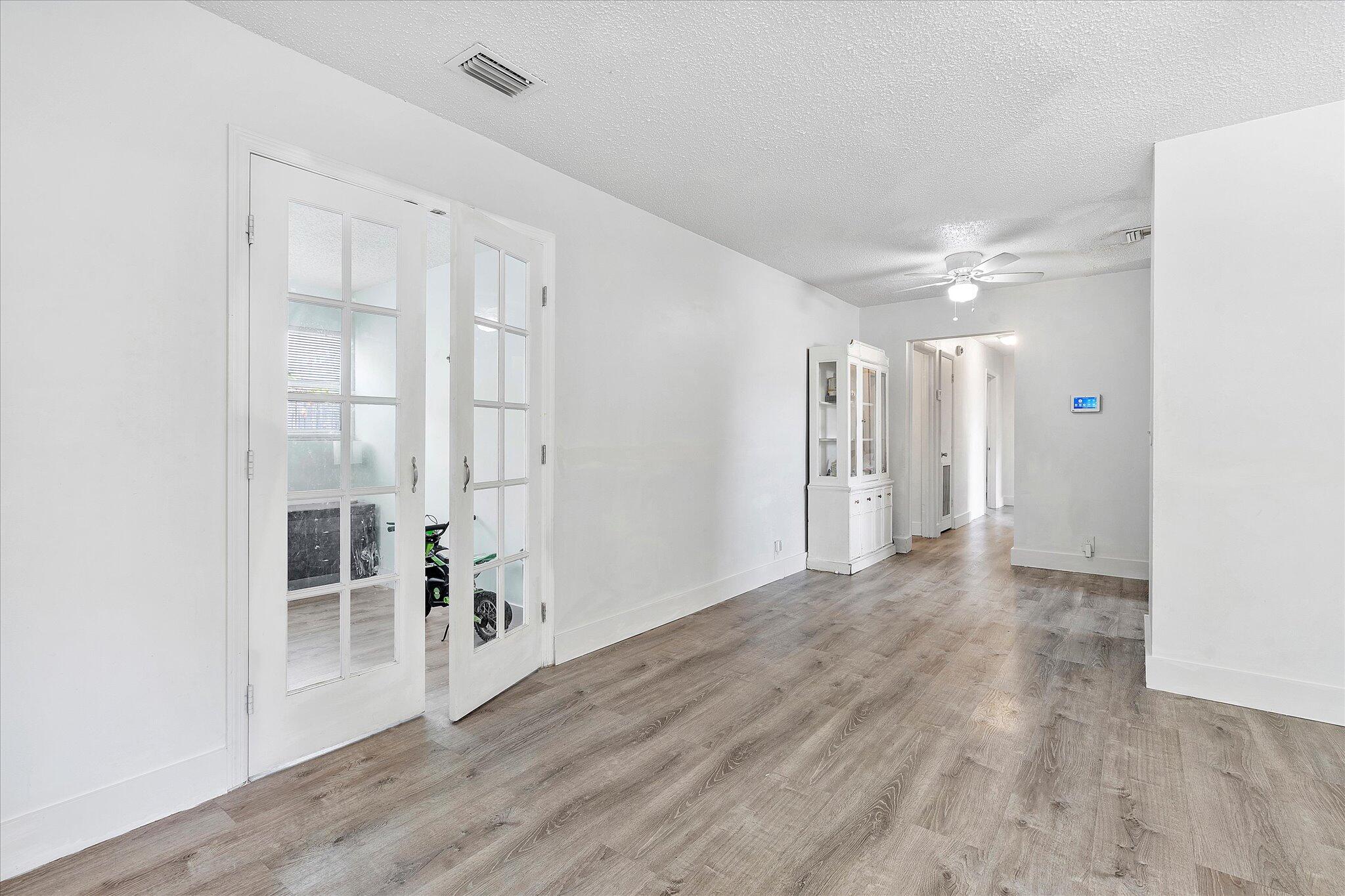 815 30th Court