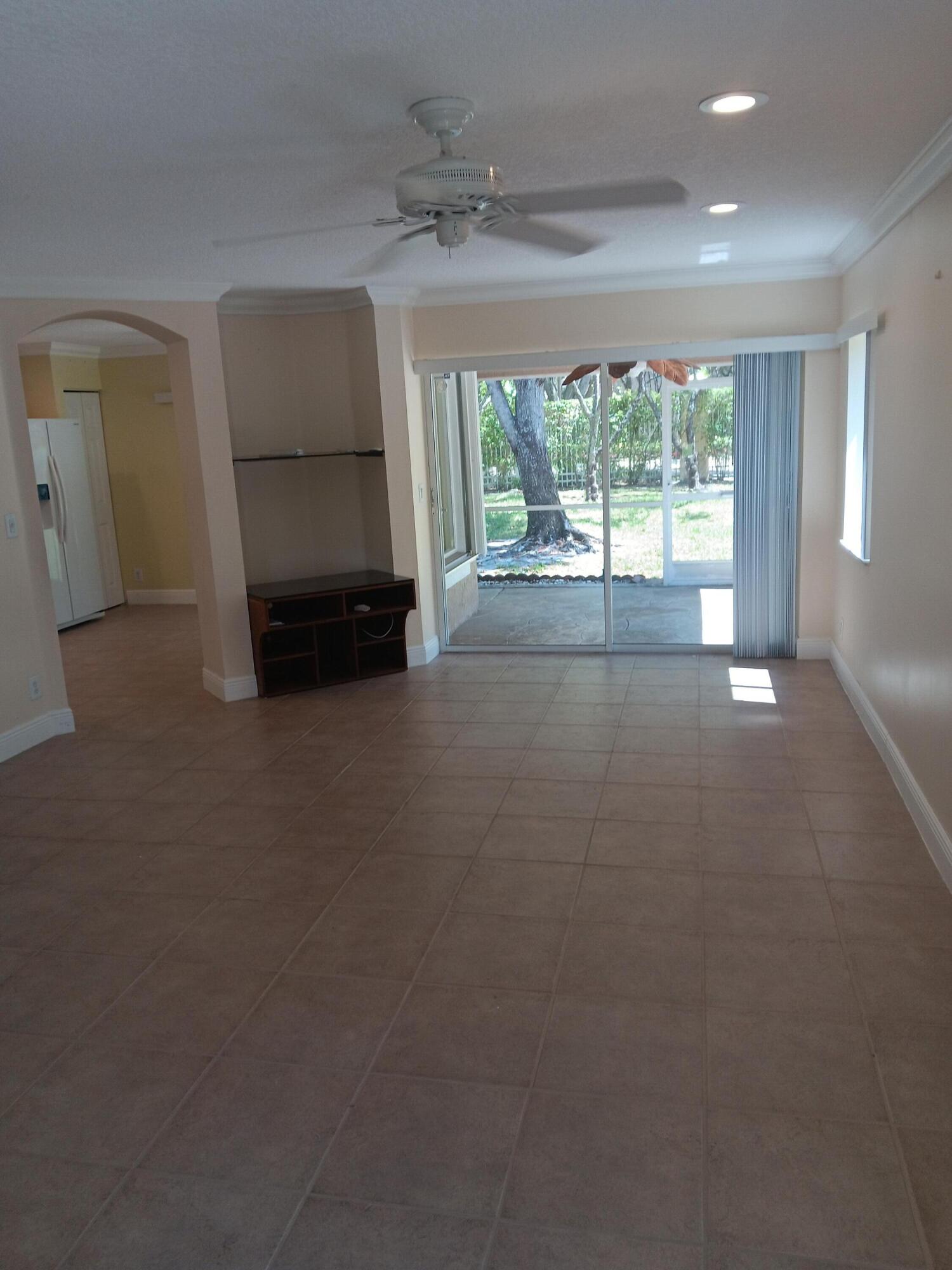 Properties 4983 W Pinemore Lane 4983