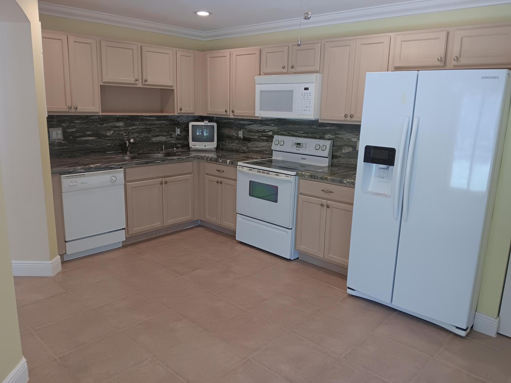 Properties 4983 W Pinemore Lane 4983