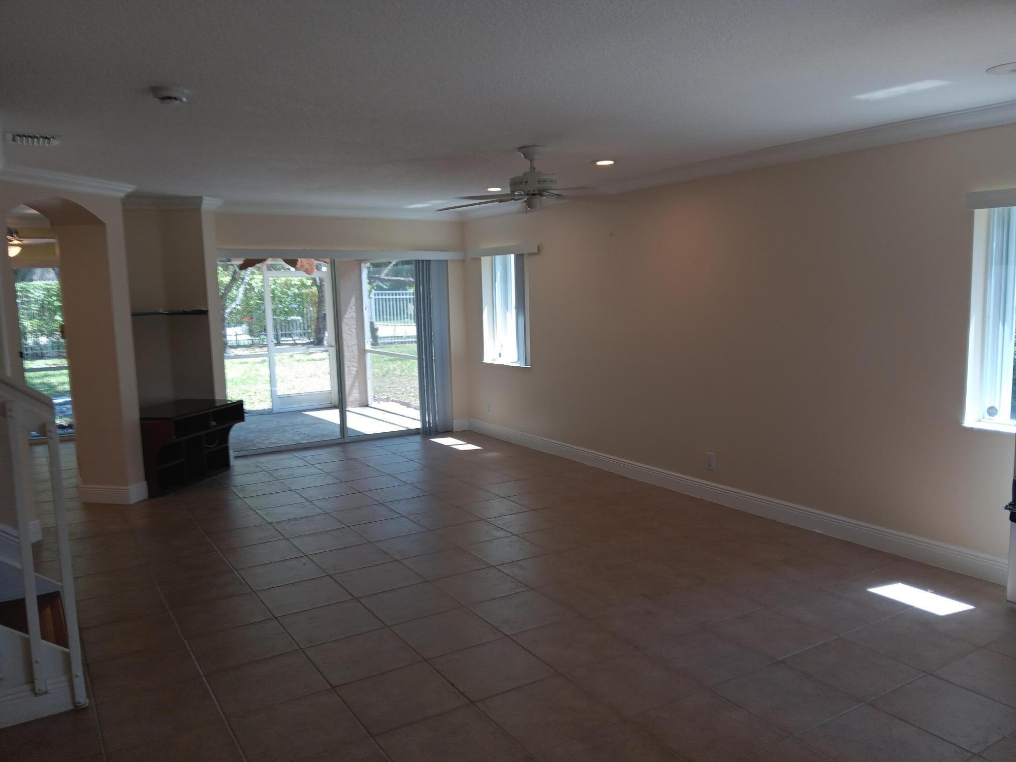 Properties 4983 W Pinemore Lane 4983