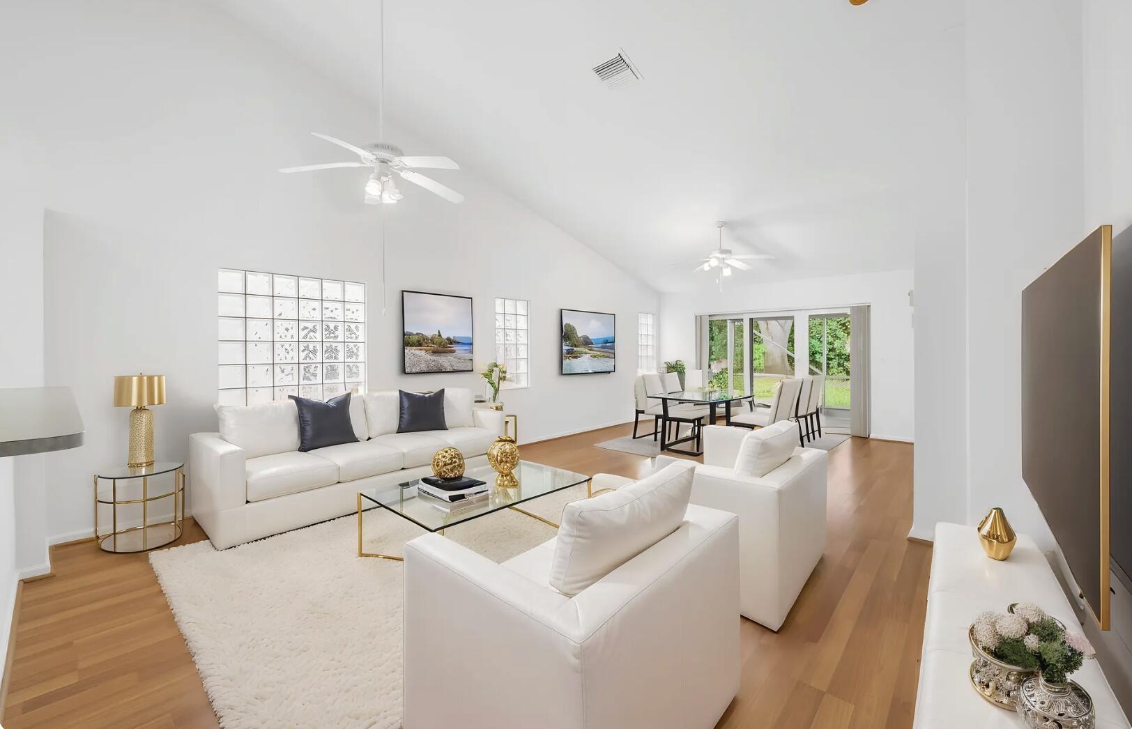 12838 HAMPTON LAKES Circle