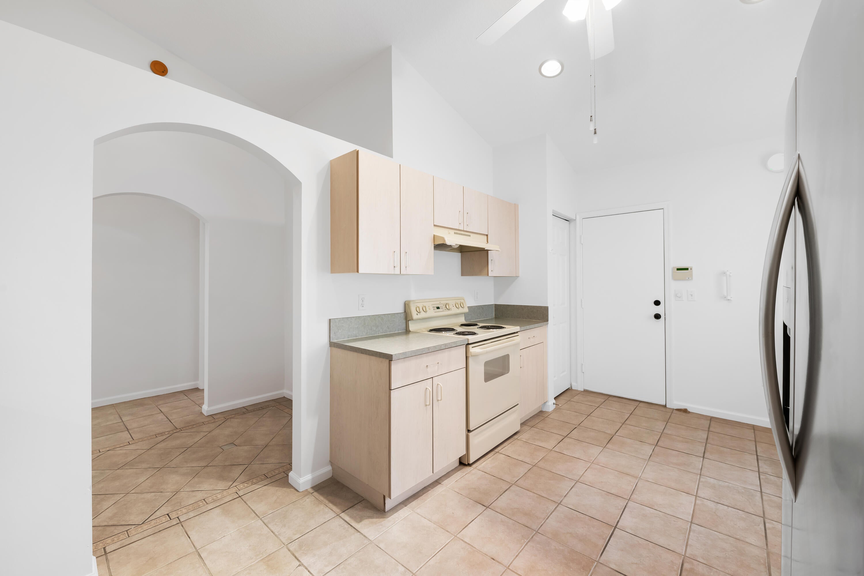 12838 HAMPTON LAKES Circle