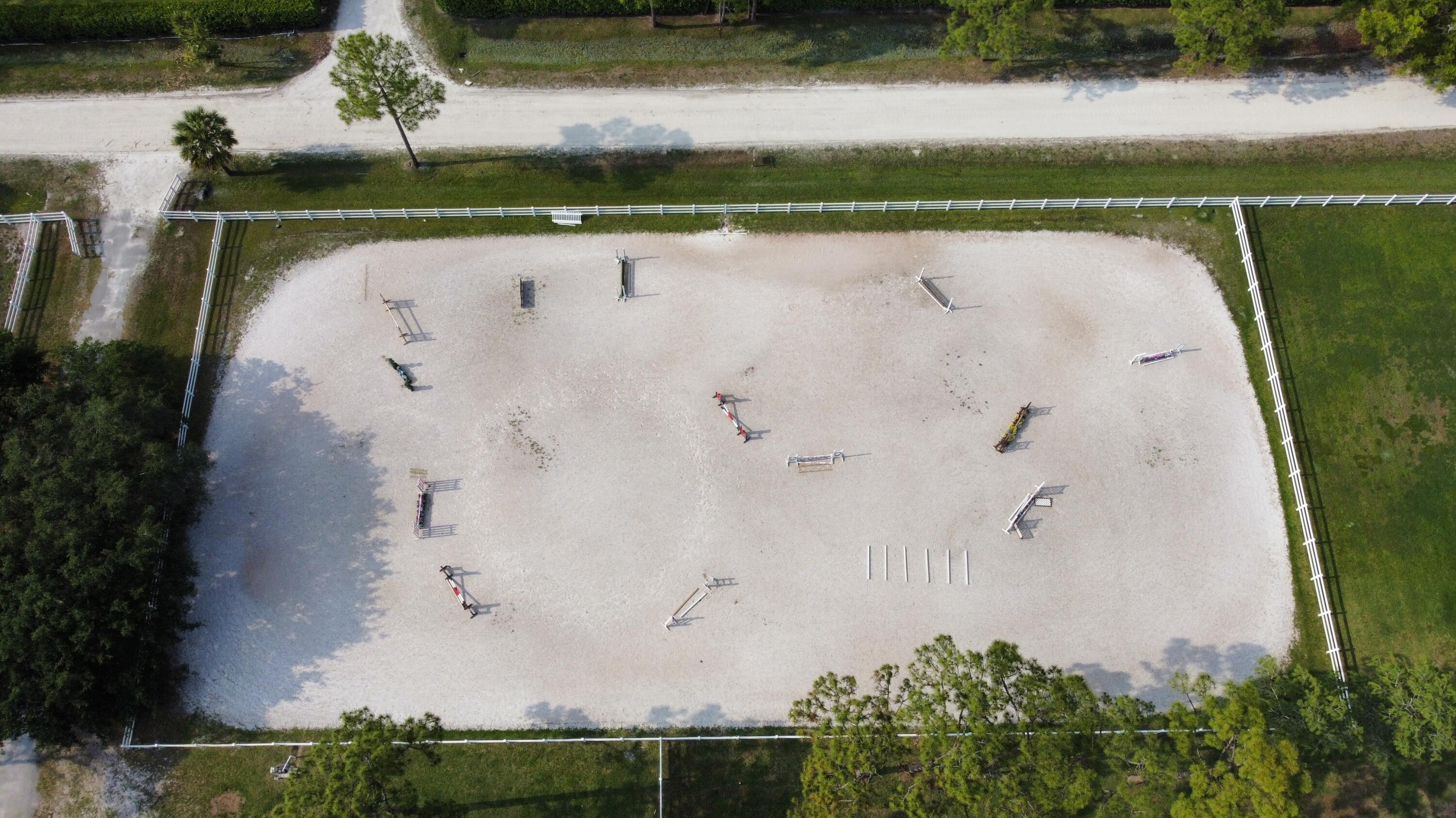 LOXAHATCHEE GROVES - Residential