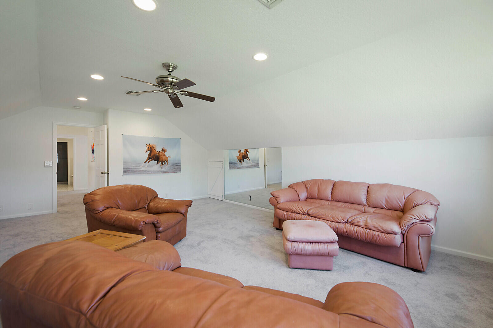 LOXAHATCHEE GROVES - Residential