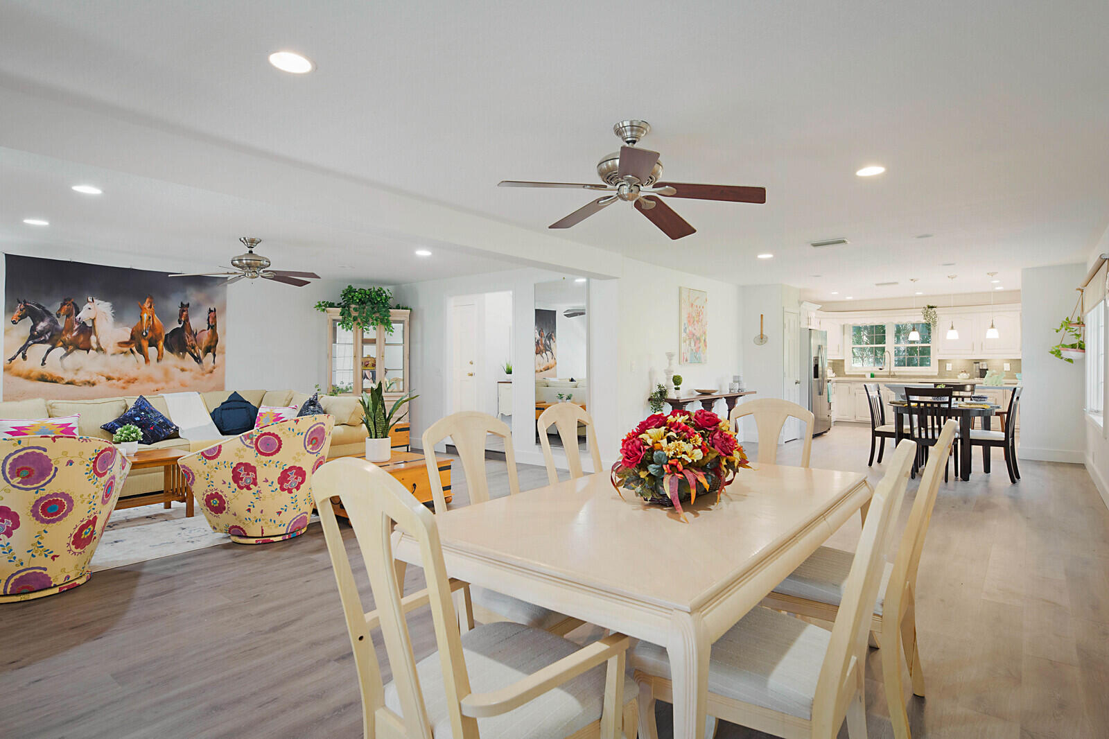 LOXAHATCHEE GROVES - Residential