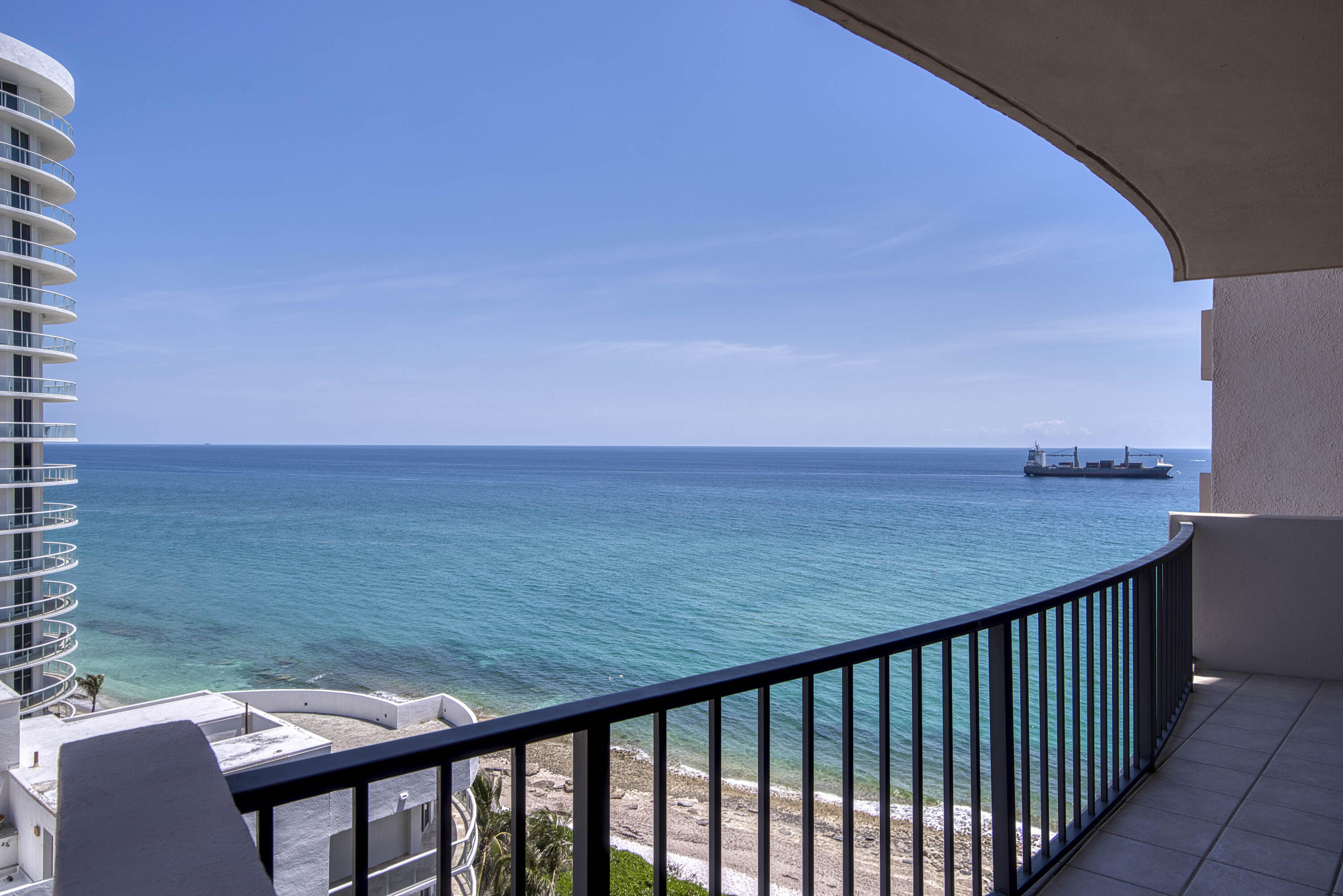 4200 N Ocean Drive 1-1405