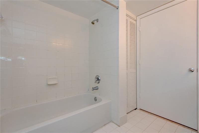 CARRINGTON - Residential