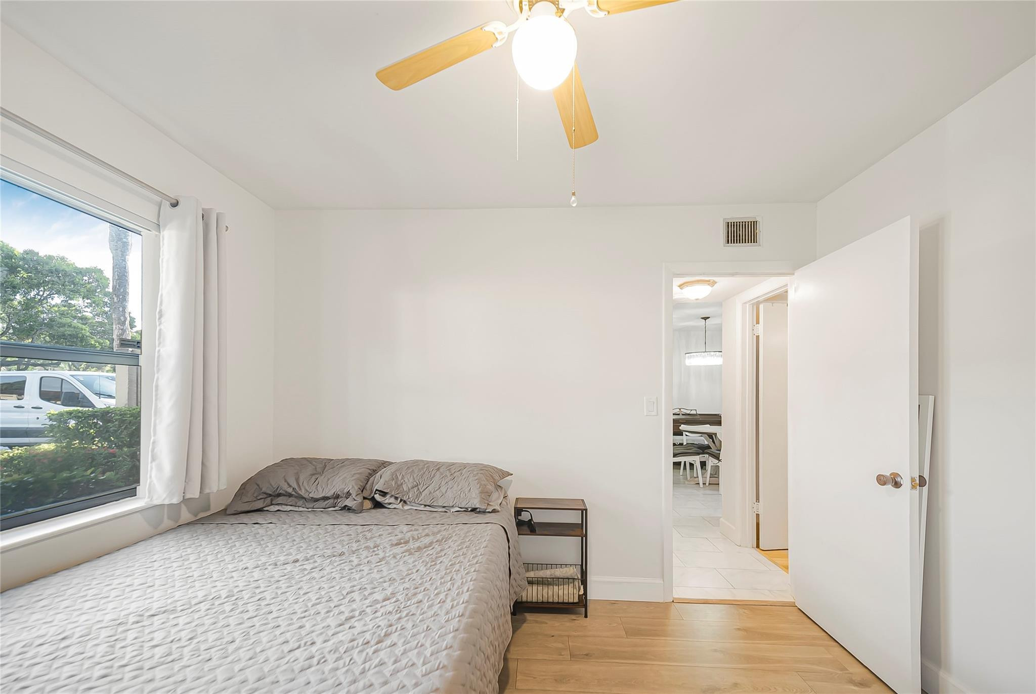 POND APPLE IV - Residential