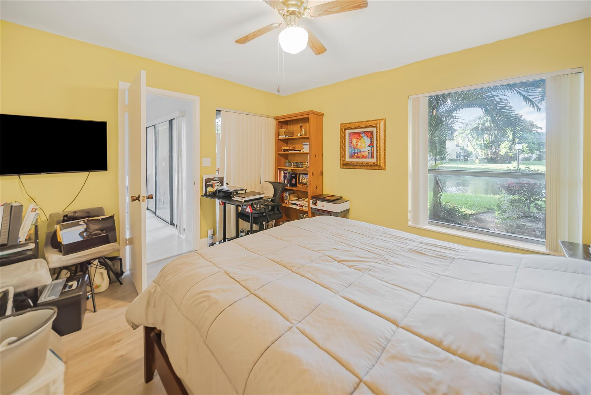 POND APPLE IV - Residential