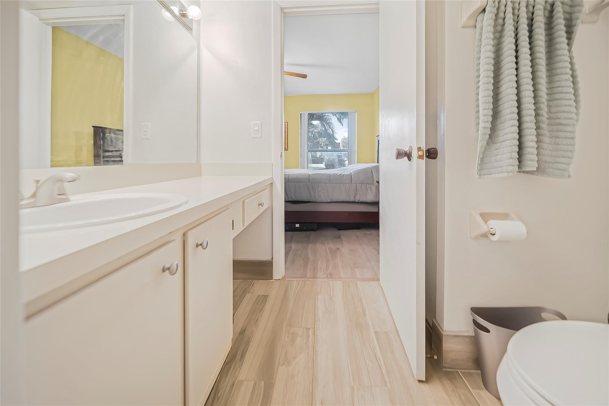 POND APPLE IV - Residential