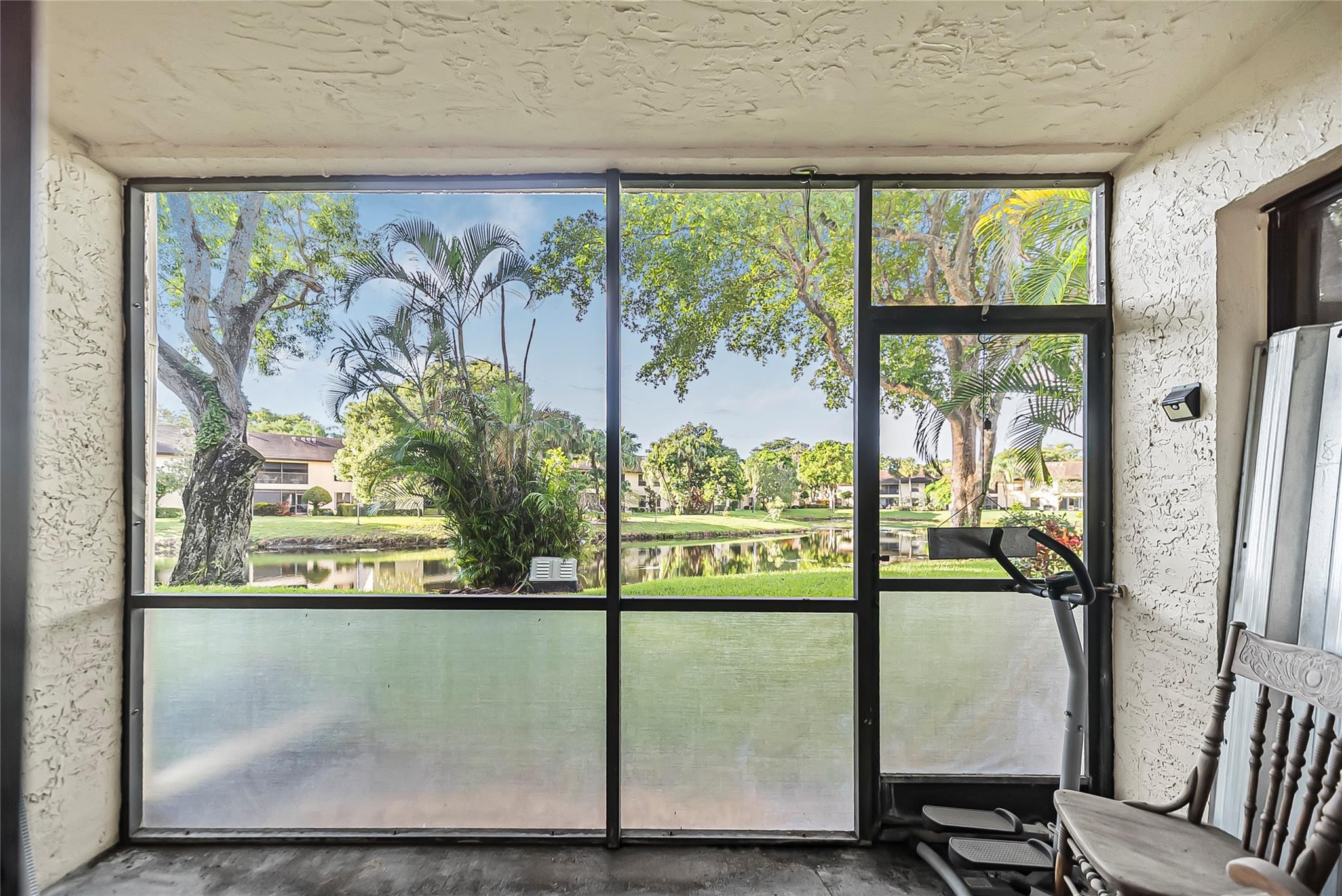 POND APPLE IV - Residential