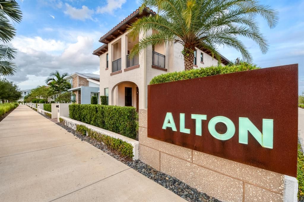 Photo of 13616 Dumont Road, Palm Beach Gardens, FL 33418 (MLS # R10699095)