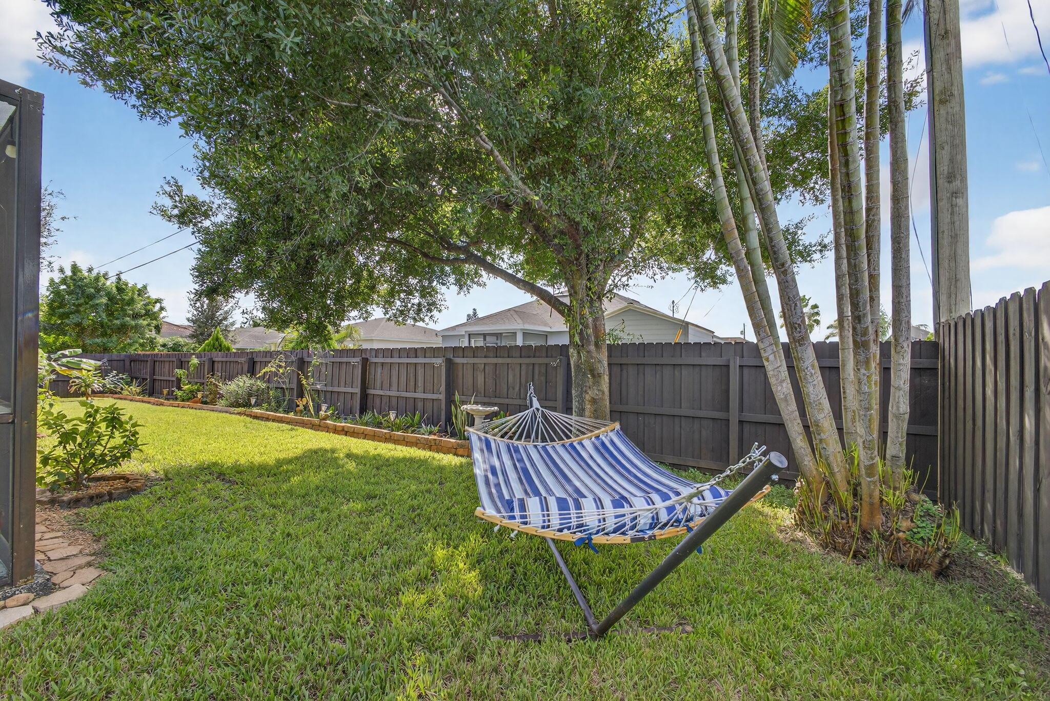 PORT ST LUCIE SECTION 17 - Residential