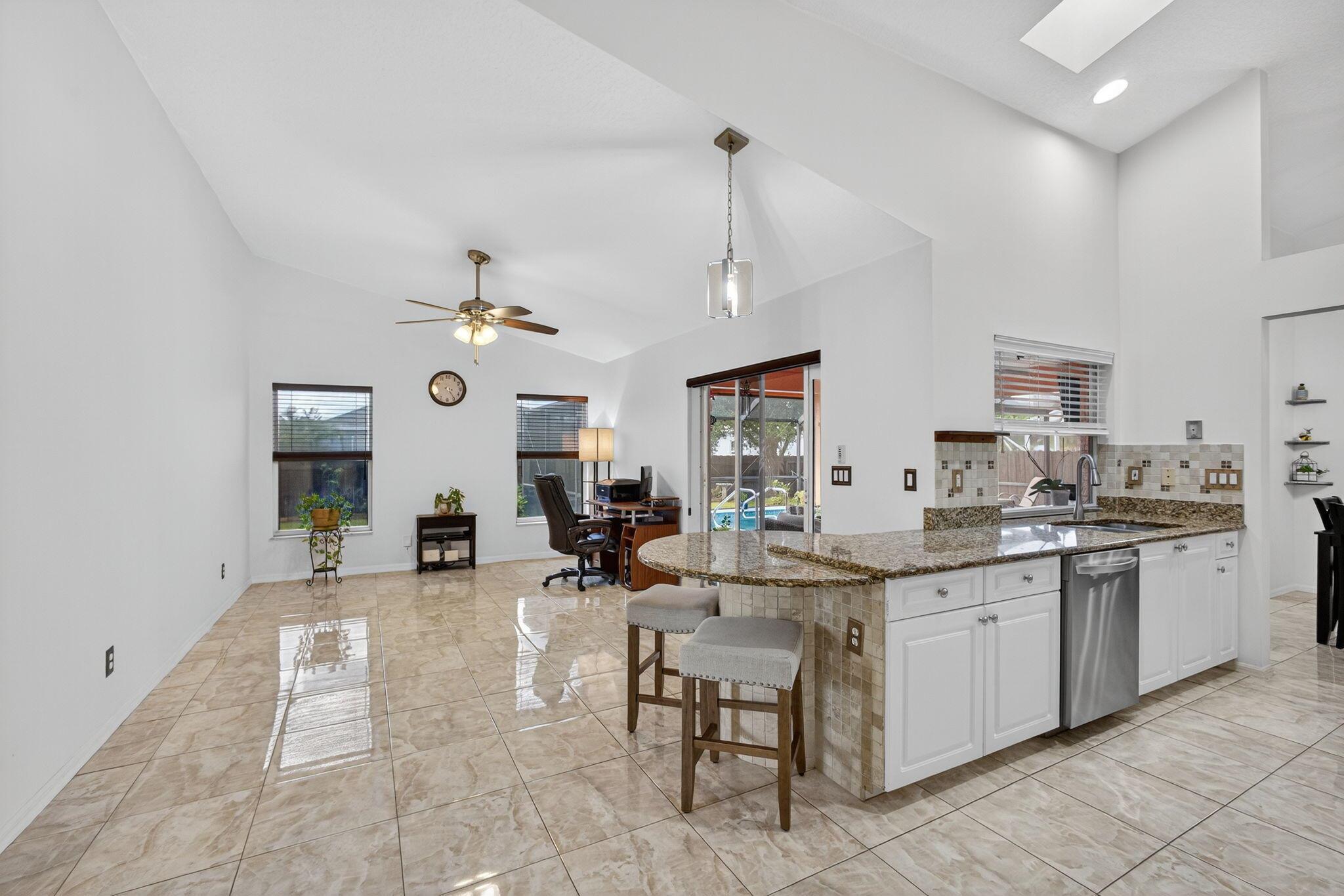 PORT ST LUCIE SECTION 17 - Residential