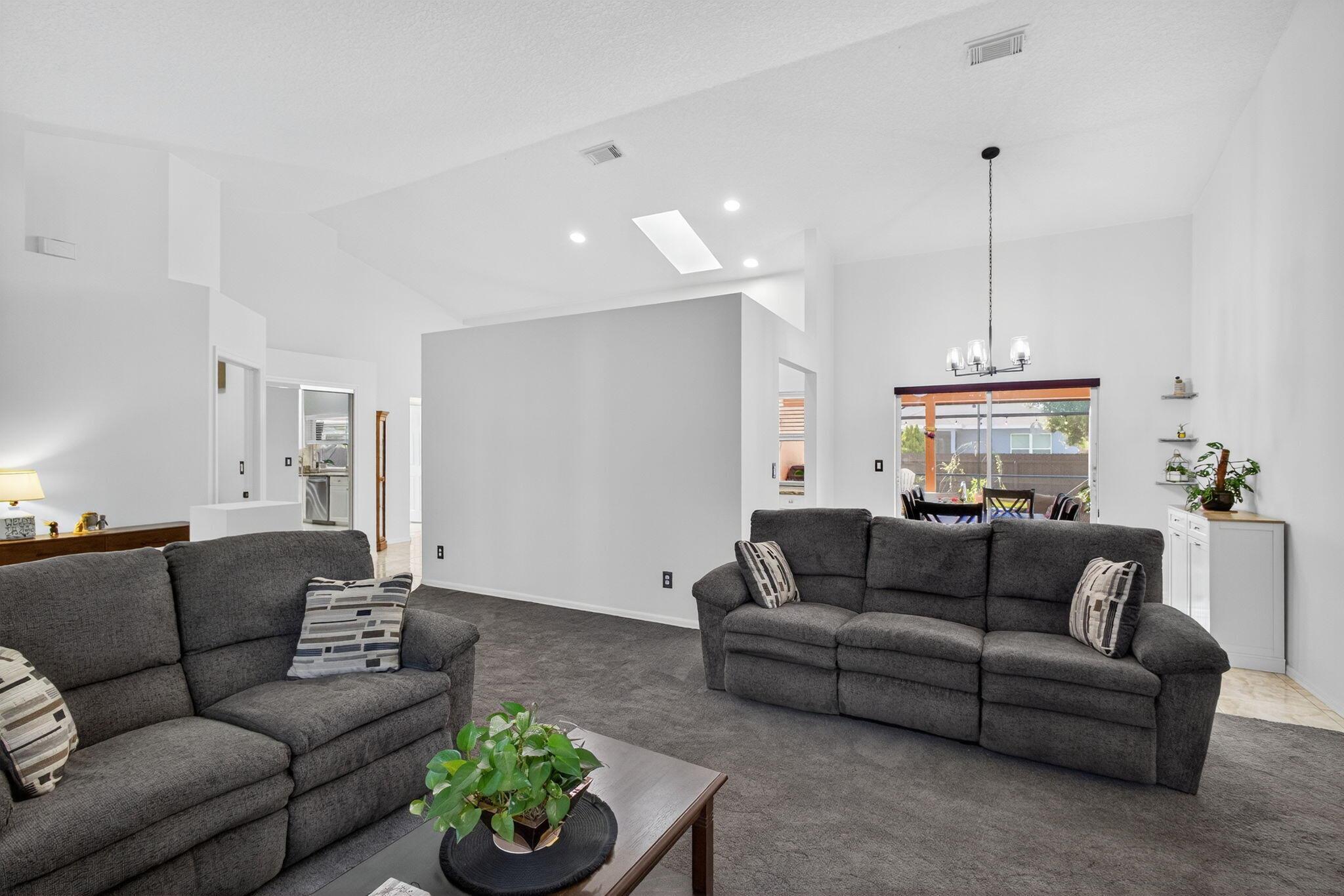 PORT ST LUCIE SECTION 17 - Residential