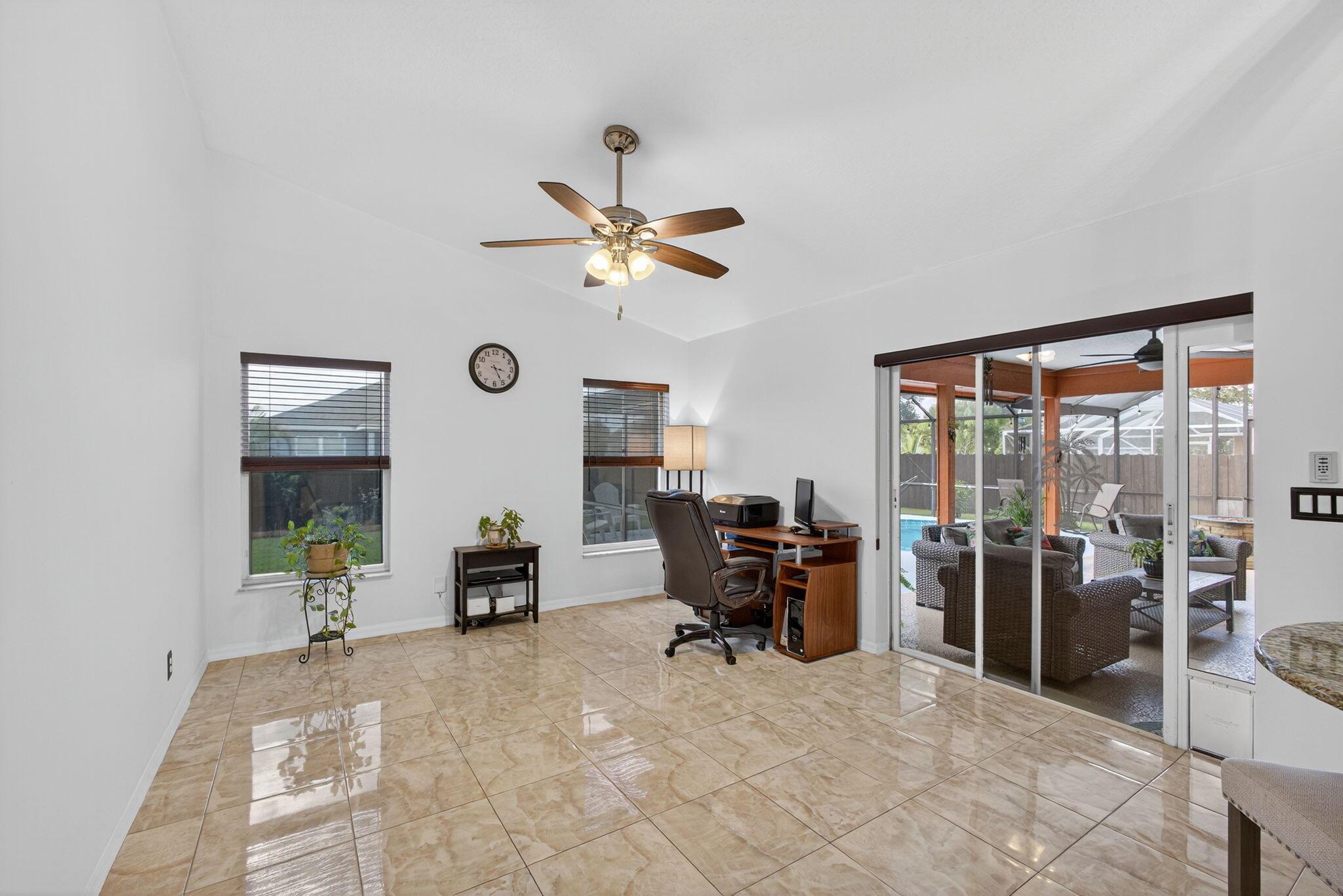 PORT ST LUCIE SECTION 17 - Residential