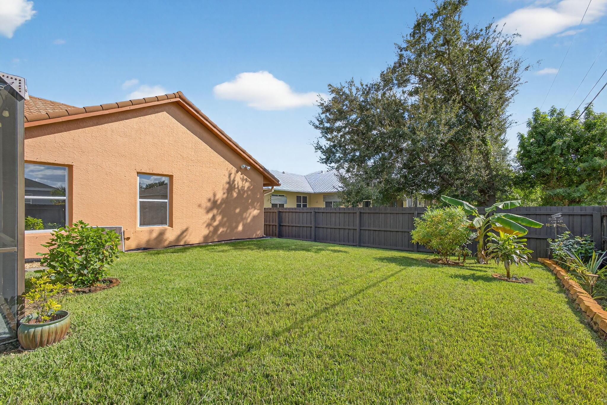 PORT ST LUCIE SECTION 17 - Residential