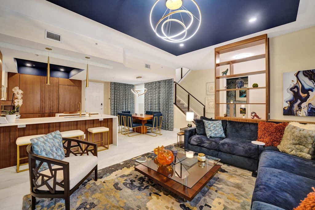 Photo of 2617 NE 14th Avenue #102, Wilton Manors, FL 33334 (MLS # B26064938)
