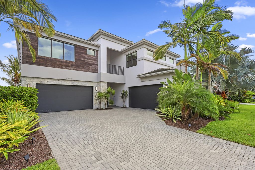 Photo of 17070 Rainbow Falls Trail, Boca Raton, FL 33496 (MLS # B26021185)