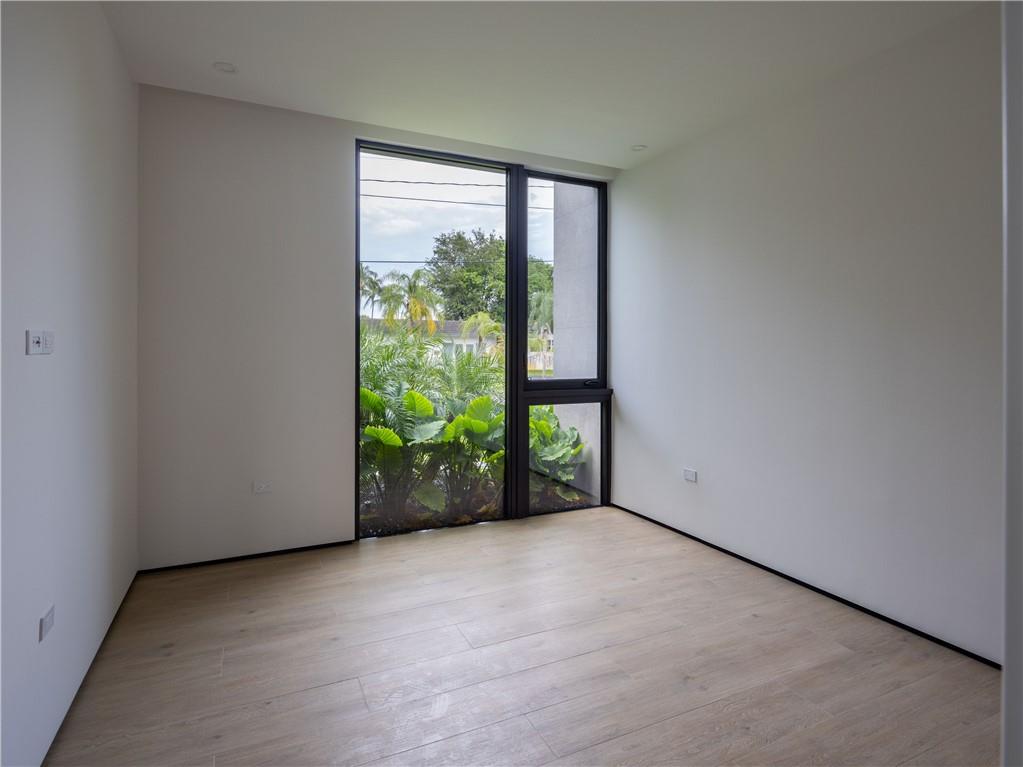 Greyknoll Estates - Residential