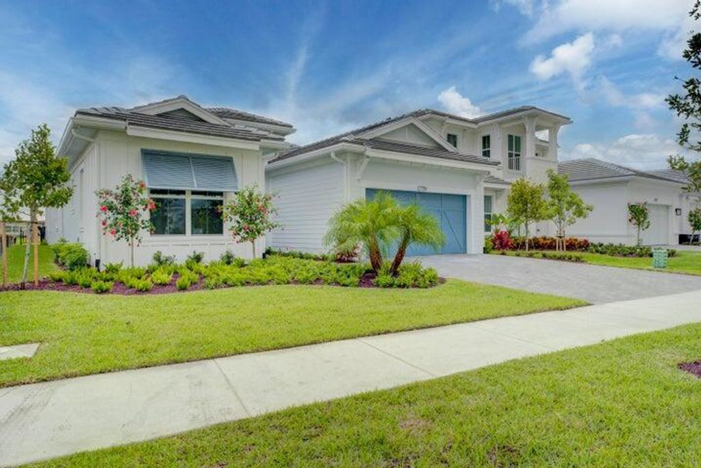 Photo of 12719 Nautilus Circle Circle, Palm Beach Gardens, FL 33412 (MLS # R10998850)