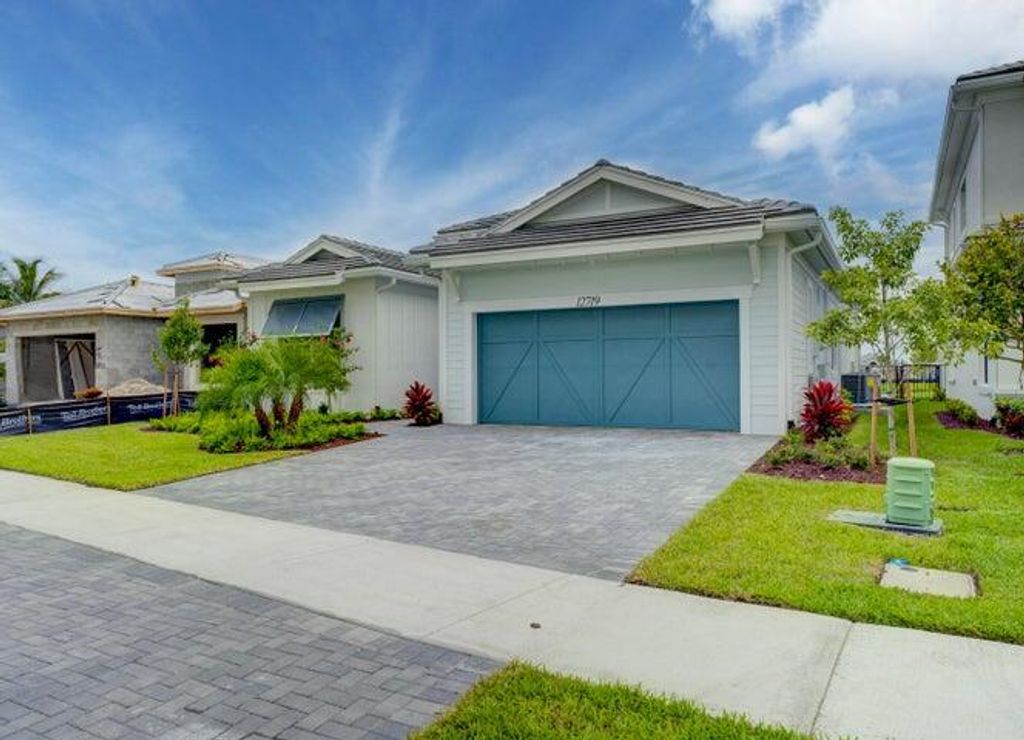 Photo of 12719 Nautilus Circle Circle, Palm Beach Gardens, FL 33412 (MLS # R10998850)