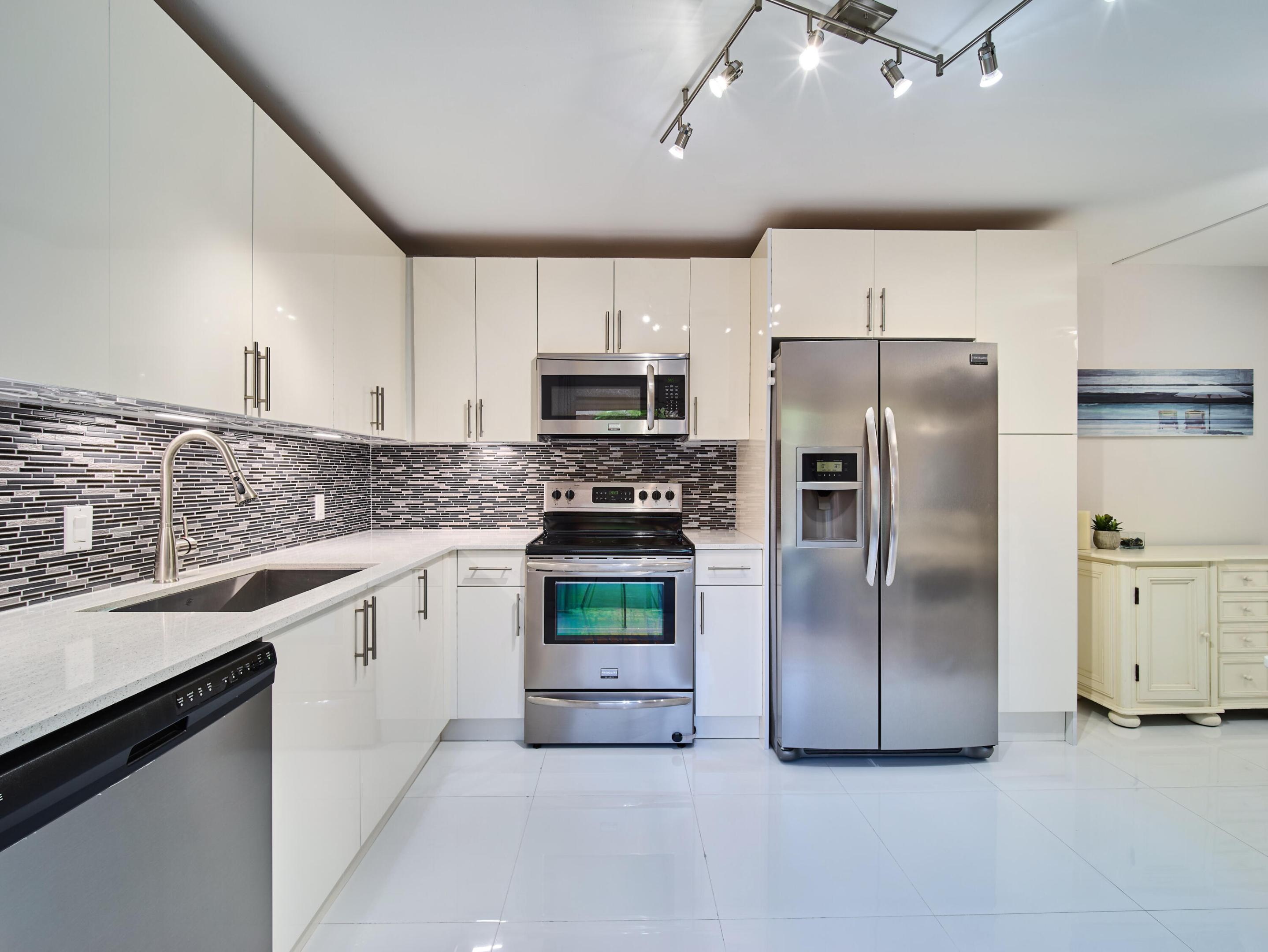 Garden Lakes - Residential